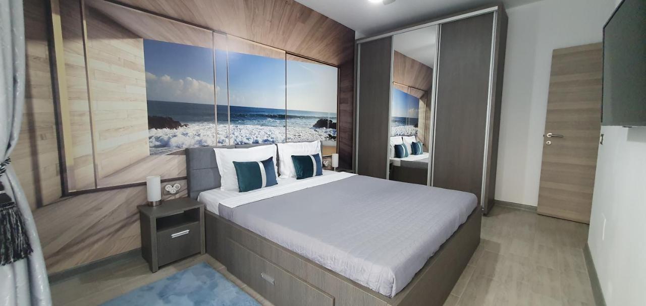 Isabelle Apartament Alezzi Beach Resort Mamaia Nord Năvodari Екстериор снимка